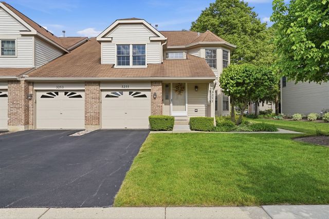 3255 N Daniels Court, Arlington Heights, IL 60004