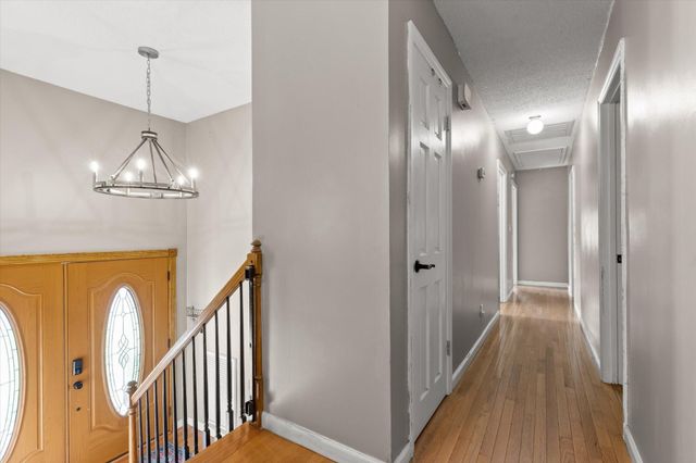 934 Spurling Drive, Hixson, TN 37343