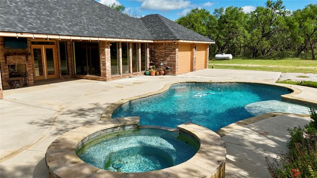 175 Mesquite Drive, Early, TX 76802