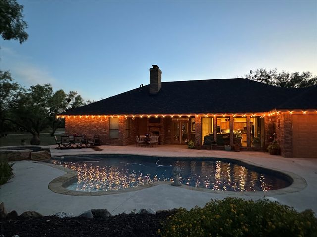 175 Mesquite Drive, Early, TX 76802