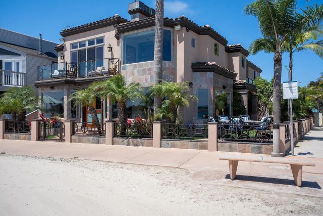 2741 Bayside Walk, San Diego, CA 92109