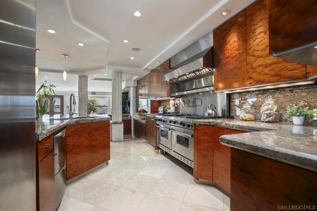 2741 Bayside Walk, San Diego, CA 92109