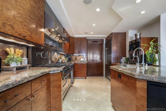 2741 Bayside Walk, San Diego, CA 92109
