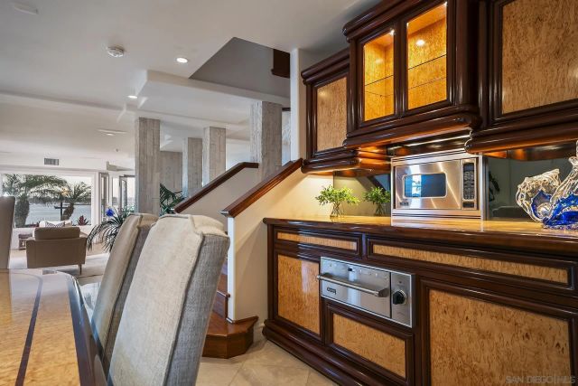 2741 Bayside Walk, San Diego, CA 92109