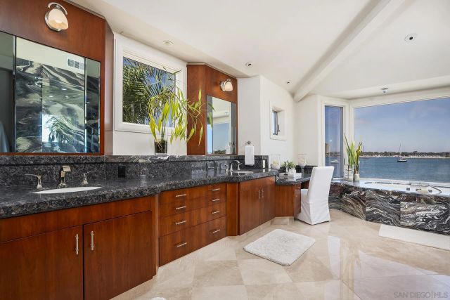 2741 Bayside Walk, San Diego, CA 92109