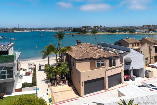 2741 Bayside Walk, San Diego, CA 92109
