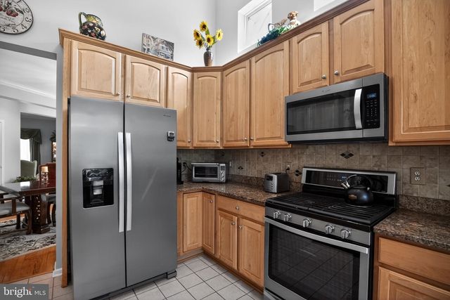 9 SIMPKINS LN, Pemberton, NJ 08068
