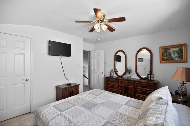 9 SIMPKINS LN, Pemberton, NJ 08068
