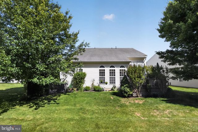 9 SIMPKINS LN, Pemberton, NJ 08068