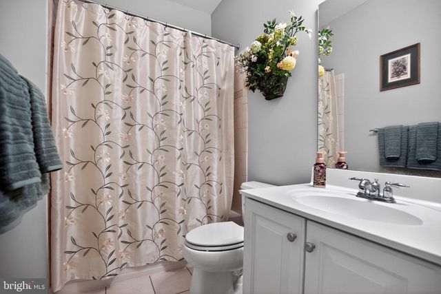 9 SIMPKINS LN, Pemberton, NJ 08068