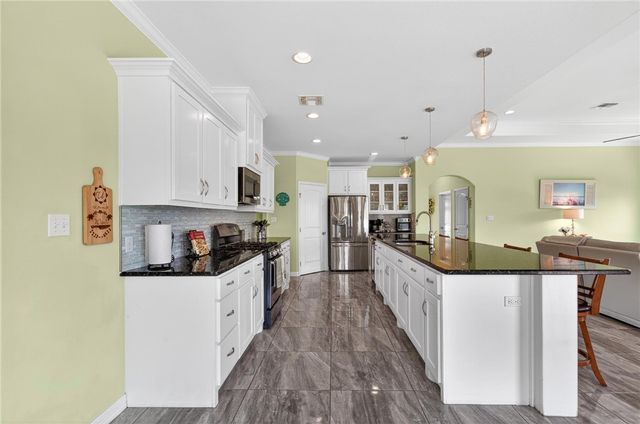 15853 GRENADINE Dr, Corpus Christi, TX 78418