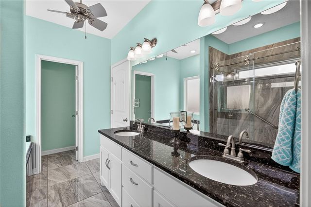 15853 GRENADINE Dr, Corpus Christi, TX 78418