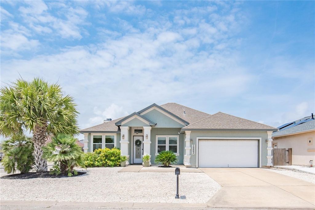 15853 GRENADINE Dr, Corpus Christi, TX 78418