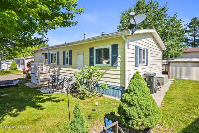615 Lane G, Hazlet, NJ 07730