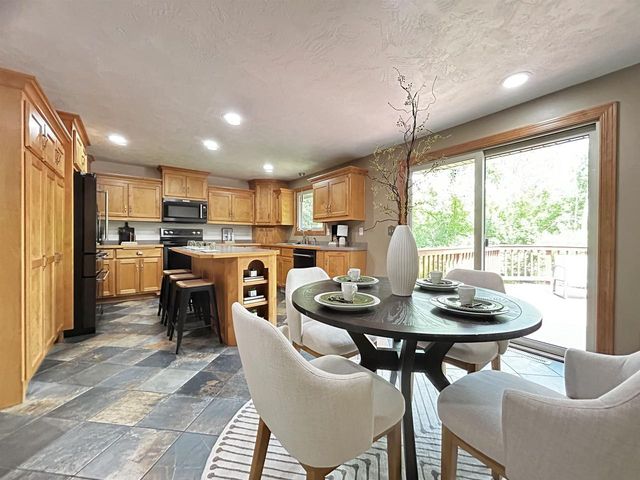 2762 KLEE STREET, Green Bay, WI 54313