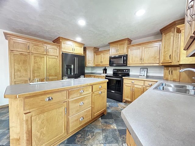 2762 KLEE STREET, Green Bay, WI 54313
