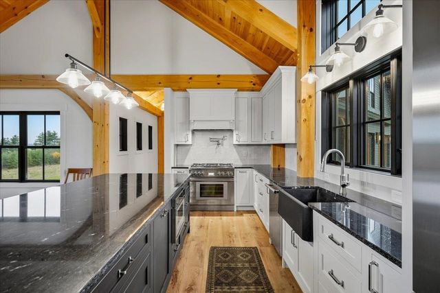 225 Viscido Drive, Ferrisburgh, VT 05491