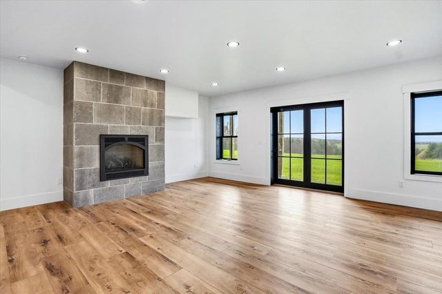 225 Viscido Drive, Ferrisburgh, VT 05491