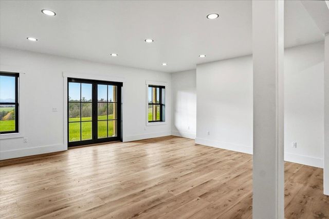 225 Viscido Drive, Ferrisburgh, VT 05491