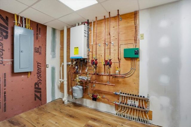 225 Viscido Drive, Ferrisburgh, VT 05491