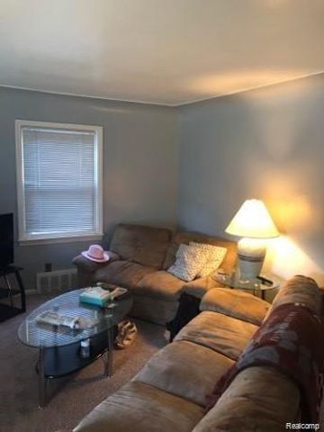 4457 Grindley Park Street, Dearborn Heights, MI 48125