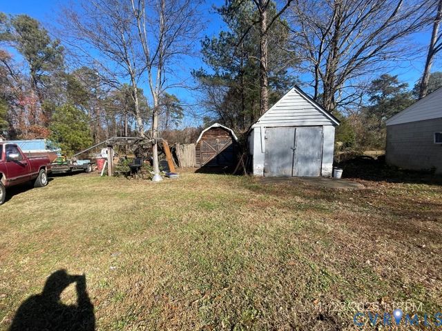 10211 Elokomin Ave, North Chesterfield, VA 23237