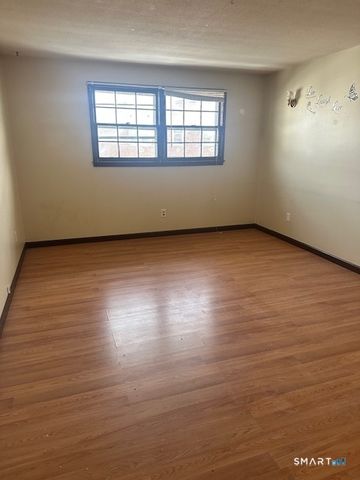 66 Talmadge Street, Bristol, CT 06010