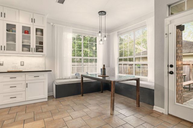 60 W Twinberry Place, The Woodlands, TX 77381