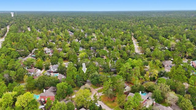 60 W Twinberry Place, The Woodlands, TX 77381