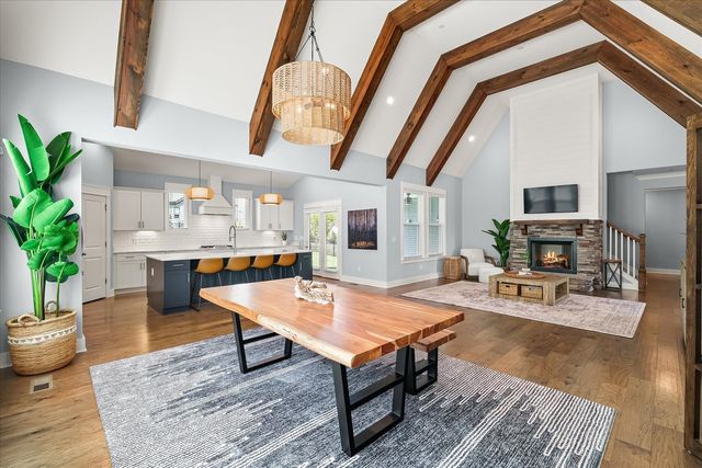 2190 Broadway St, Nolensville, TN 37135