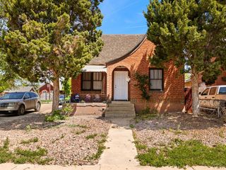 1109 E 8th St, Pueblo, CO 81001