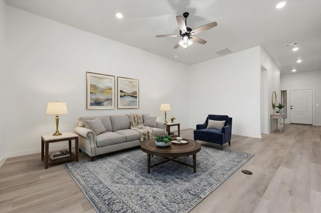 7008 16th Street, Lubbock, TX 79416