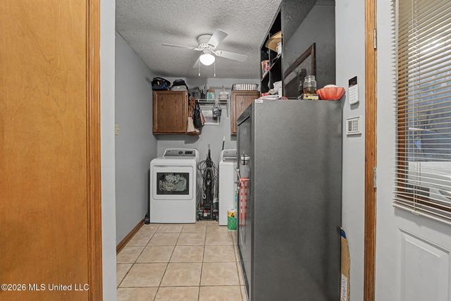 7630 Whitten Hill Drive, Olive Branch, MS 38654