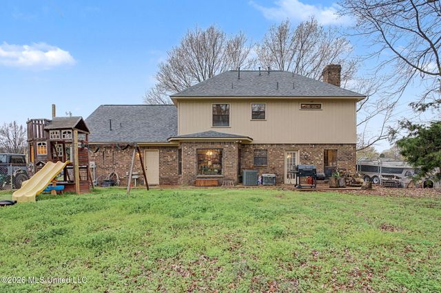7630 Whitten Hill Drive, Olive Branch, MS 38654