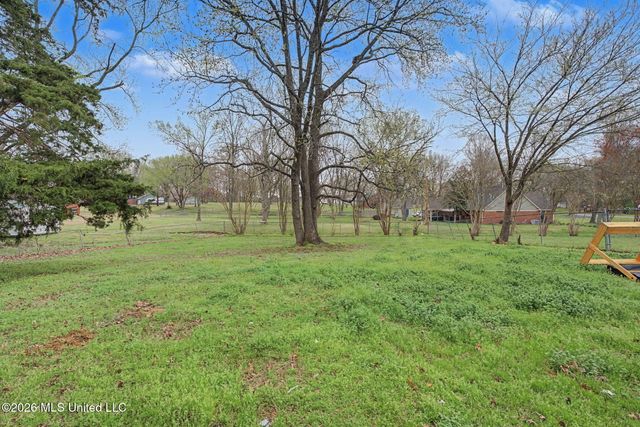 7630 Whitten Hill Drive, Olive Branch, MS 38654