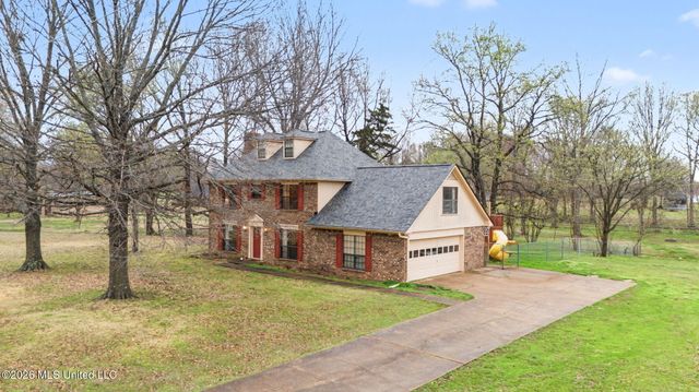 7630 Whitten Hill Drive, Olive Branch, MS 38654