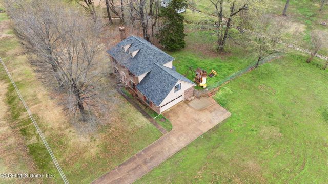 7630 Whitten Hill Drive, Olive Branch, MS 38654
