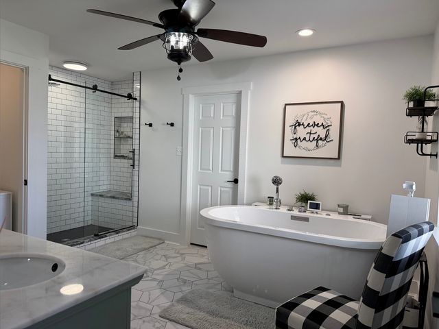 1102 Ravinia Court, Shorewood, IL 60404
