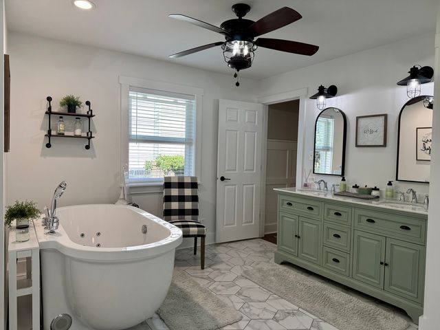 1102 Ravinia Court, Shorewood, IL 60404