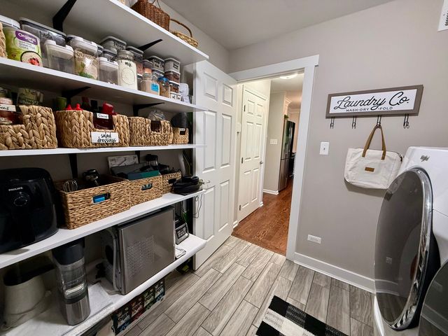 1102 Ravinia Court, Shorewood, IL 60404