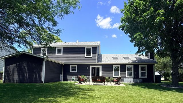 1102 Ravinia Court, Shorewood, IL 60404