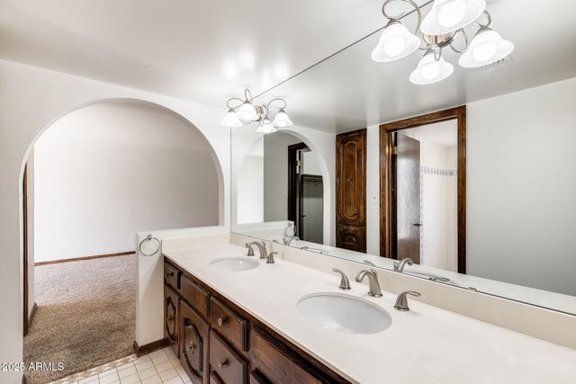 6142 N 13TH Street, Phoenix, AZ 85014