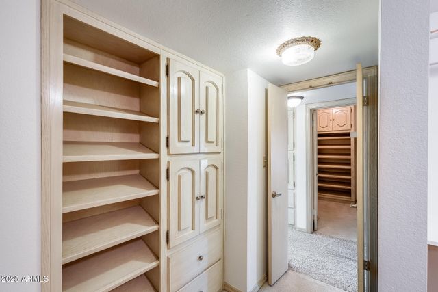 6142 N 13TH Street, Phoenix, AZ 85014