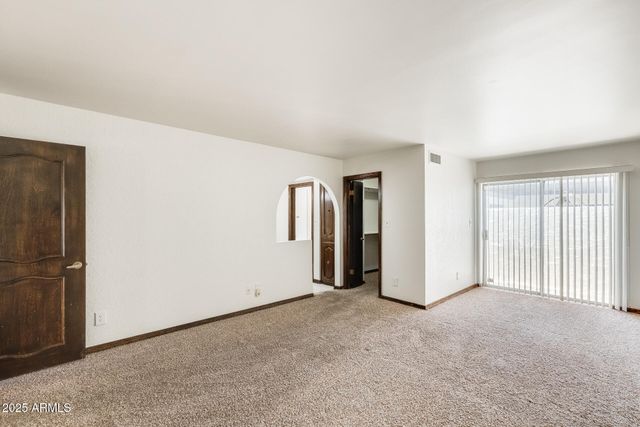 6142 N 13TH Street, Phoenix, AZ 85014