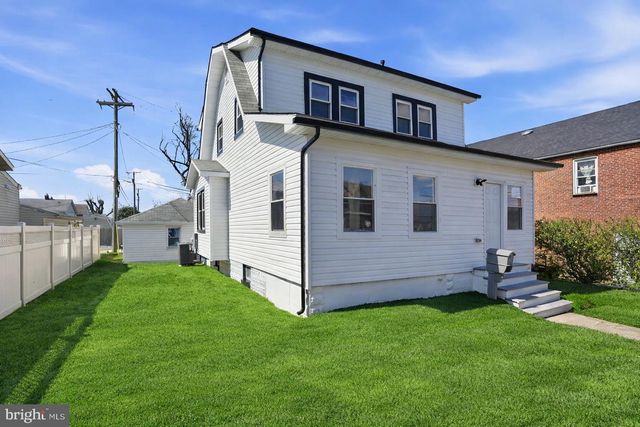 1802 PORTSHIP RD, Dundalk, MD 21222