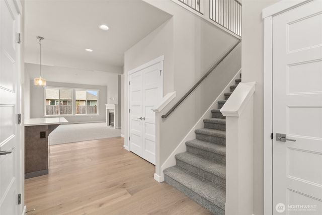 731 Maggee Street SE, Lacey, WA 98513