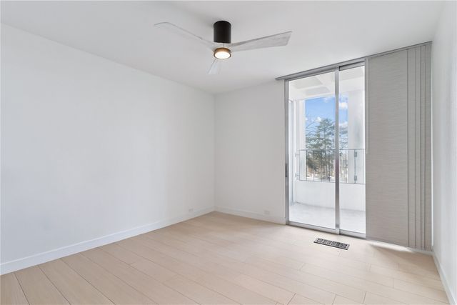 2222 1st Avenue NE 305, Cedar Rapids, IA 52402