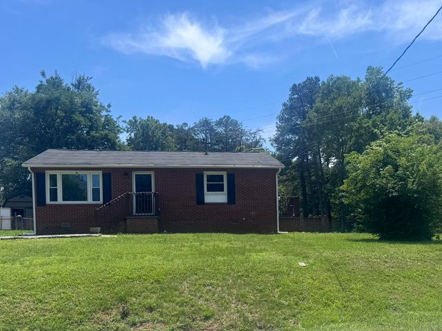 431 Charleston St N, Blacksburg, SC 29702