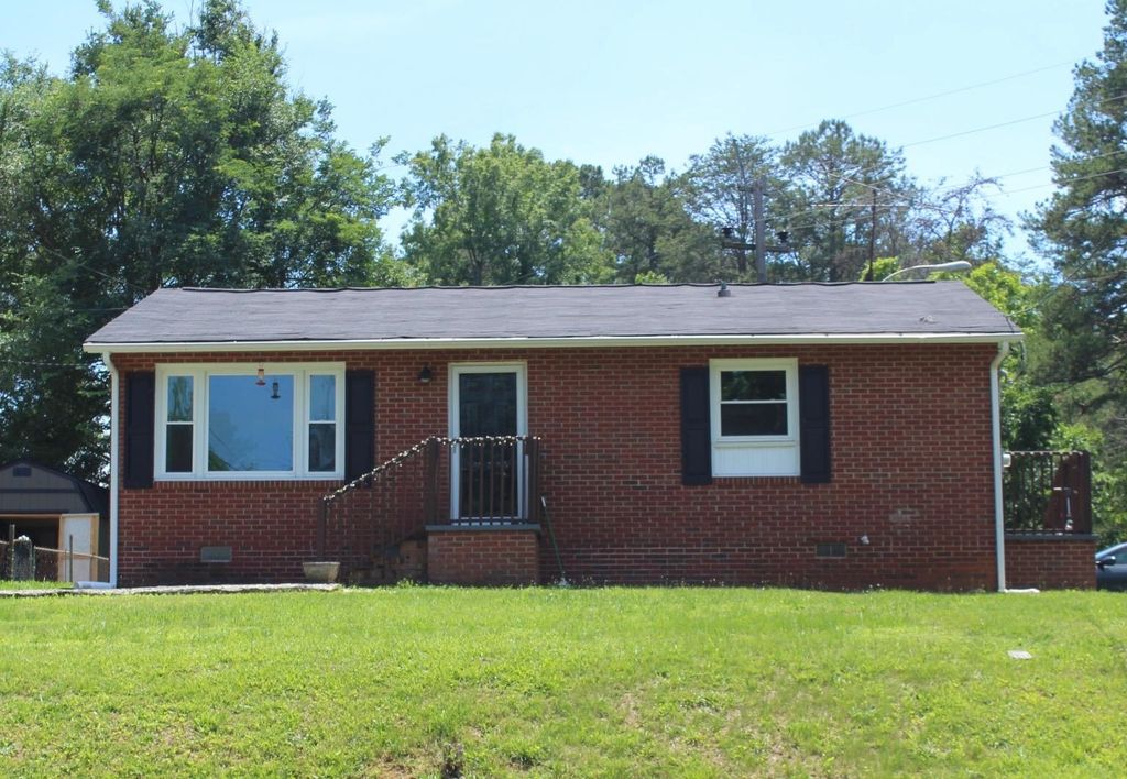 431 Charleston St N, Blacksburg, SC 29702