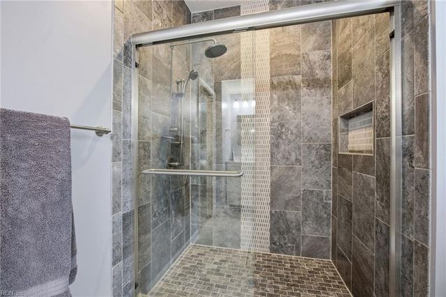 123 Brightwood TER, Yorktown, VA 23690
